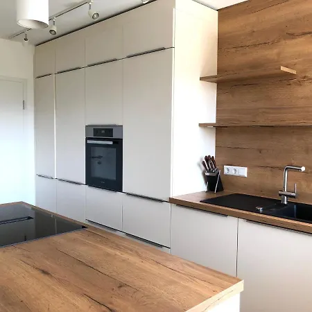 Obst- Und Fahr 아파트